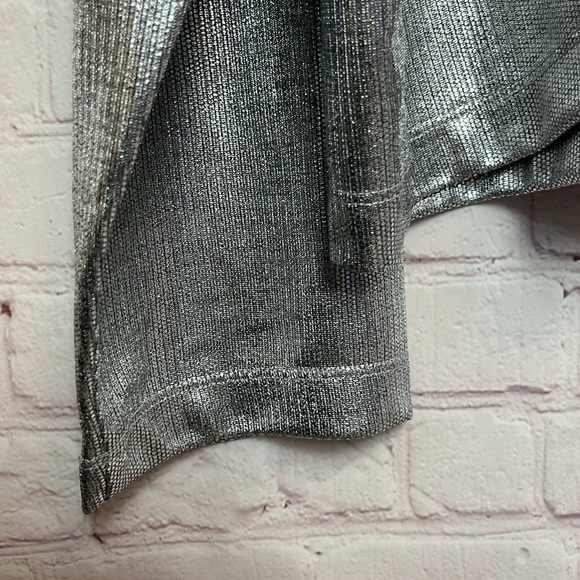 Savage X Fenty Chain Reaction Hooded Long Sleeve Tee - Picture 9 of 14